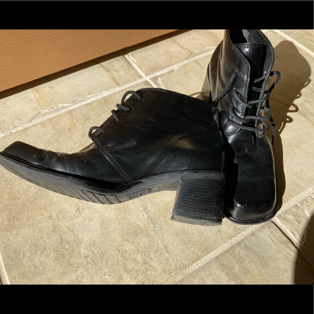 Ecco boots